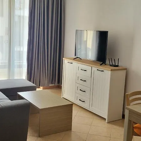 One Bedroom Guest 公寓 阳光海滩